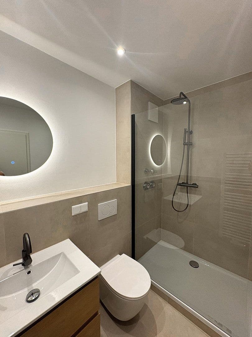 Prodej bytu 3+1 78 m², Wiesbaden, Hessen Prodej bytu 3+1 78 m², Wiesbaden, Hessen