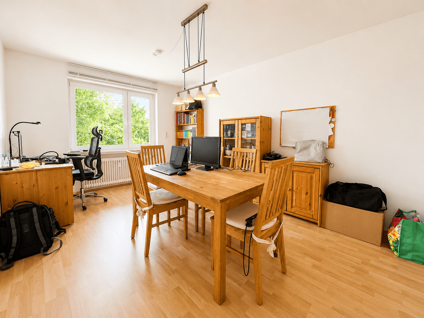 Prodej bytu 3+1 74 m², Bielefeld, Severní Porýní-Vestfálsko Prodej bytu 3+1 74 m², Bielefeld, Severní Porýní-Vestfálsko
