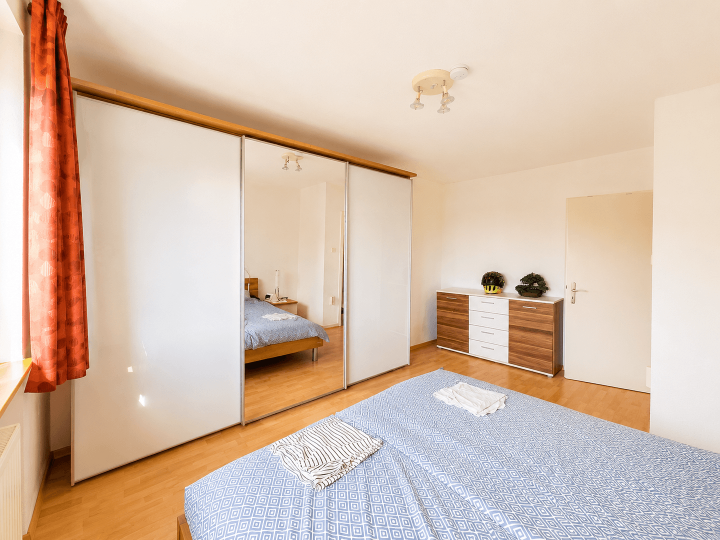 Prodej bytu 3+1 74 m², Bielefeld, Severní Porýní-Vestfálsko Prodej bytu 3+1 74 m², Bielefeld, Severní Porýní-Vestfálsko