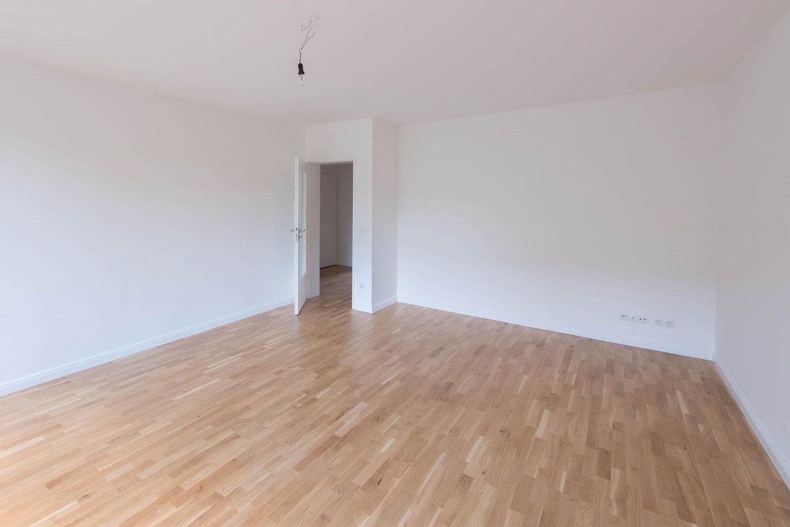 Prodej bytu 3+1 72 m², Hamburg, Hamburg Prodej bytu 3+1 72 m², Hamburg, Hamburg