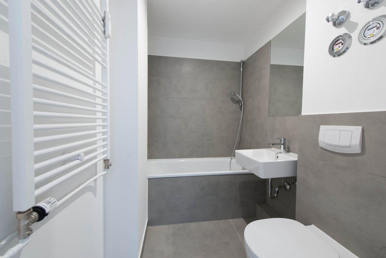 Prodej bytu 3+1 72 m², Hamburg, Hamburg Prodej bytu 3+1 72 m², Hamburg, Hamburg