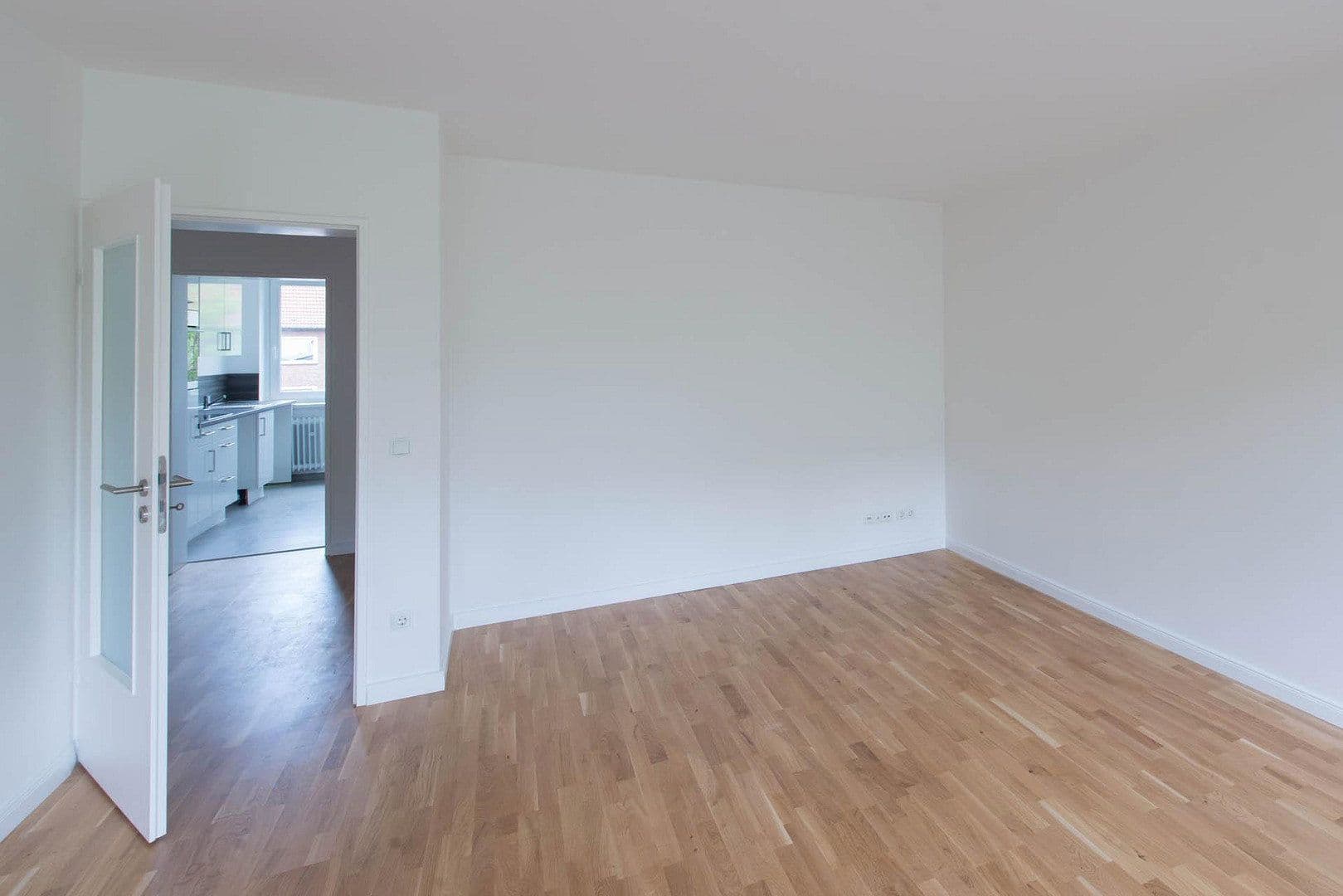 Prodej bytu 3+1 72 m², Hamburg, Hamburg Prodej bytu 3+1 72 m², Hamburg, Hamburg