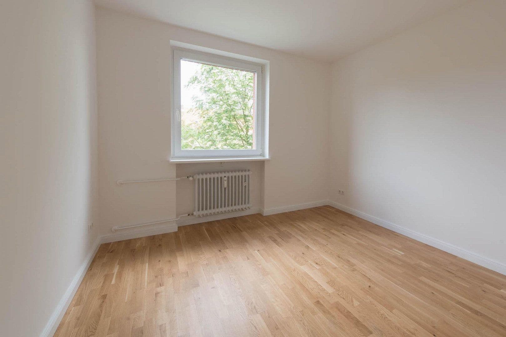 Prodej bytu 3+1 72 m², Hamburg, Hamburg Prodej bytu 3+1 72 m², Hamburg, Hamburg
