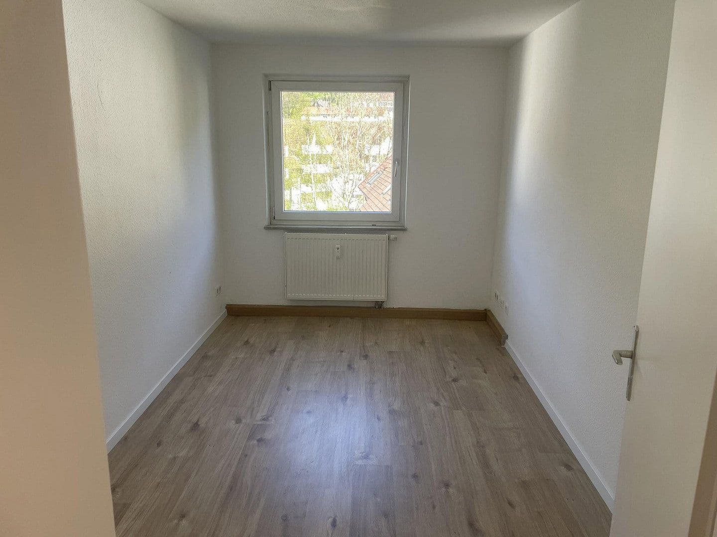 Pronájem bytu 4+1 74 m², Rochus-Merz-Str. 1, Schramberg, Bádensko-Württembersko Pronájem bytu 4+1 74 m², Rochus-Merz-Str. 1, Schramberg, Bádensko-Württembersko