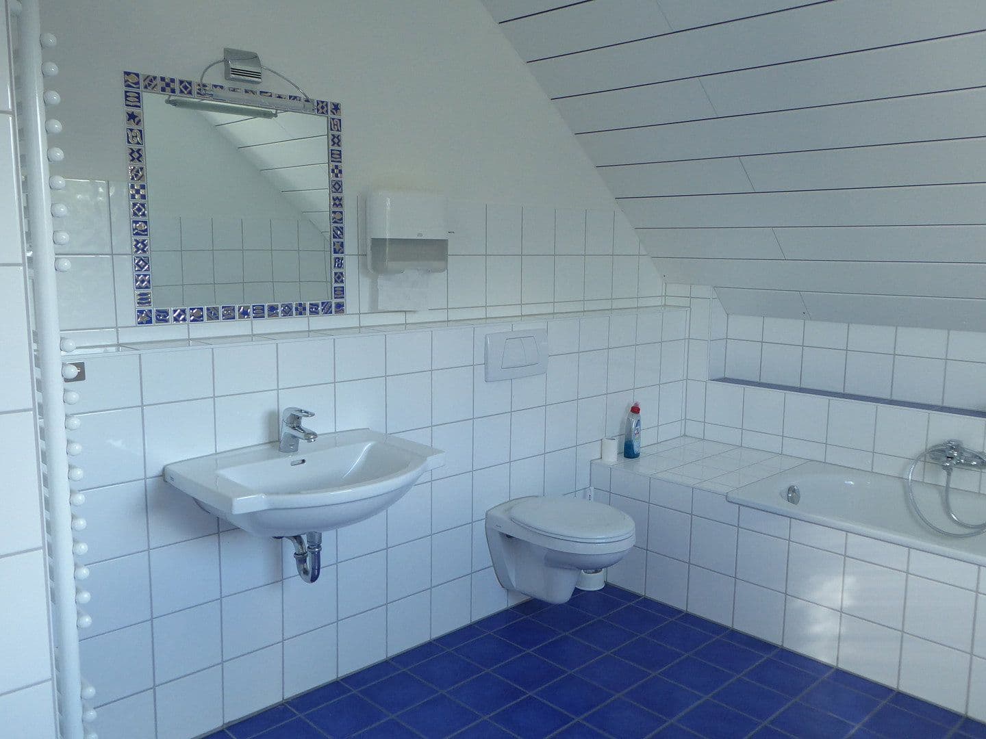 Pronájem kanceláře 215 m², Staufen im Breisgau, Bádensko-Württembersko Pronájem kanceláře 215 m², Staufen im Breisgau, Bádensko-Württembersko