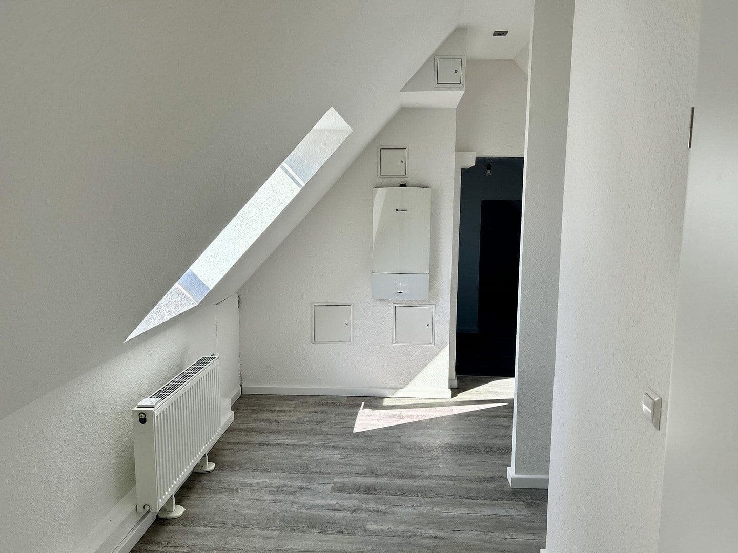 Prodej bytu 4+1 80 m², Hattersheim am Main, Hessen Prodej bytu 4+1 80 m², Hattersheim am Main, Hessen