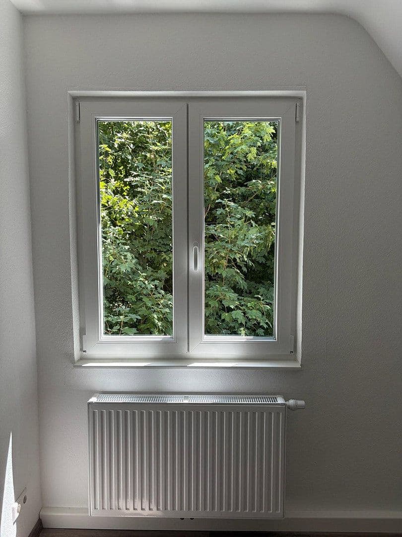 Pronájem bytu 2+1 36 m², Böblingerstr. 409, Stuttgart, Bádensko-Württembersko Pronájem bytu 2+1 36 m², Böblingerstr. 409, Stuttgart, Bádensko-Württembersko