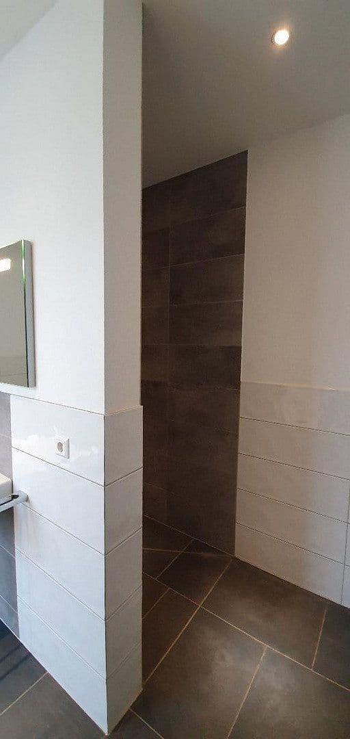 Pronájem bytu 3+1 93 m², Kraftwerkweg 3, Laufenburg (Baden), Bádensko-Württembersko Pronájem bytu 3+1 93 m², Kraftwerkweg 3, Laufenburg (Baden), Bádensko-Württembersko