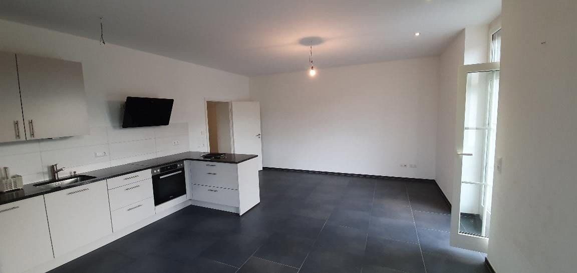 Pronájem bytu 3+1 93 m², Kraftwerkweg 3, Laufenburg (Baden), Bádensko-Württembersko Pronájem bytu 3+1 93 m², Kraftwerkweg 3, Laufenburg (Baden), Bádensko-Württembersko