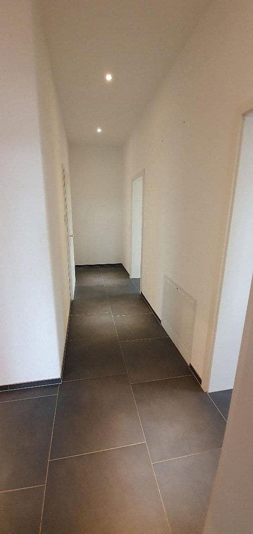 Pronájem bytu 3+1 93 m², Kraftwerkweg 3, Laufenburg (Baden), Bádensko-Württembersko Pronájem bytu 3+1 93 m², Kraftwerkweg 3, Laufenburg (Baden), Bádensko-Württembersko