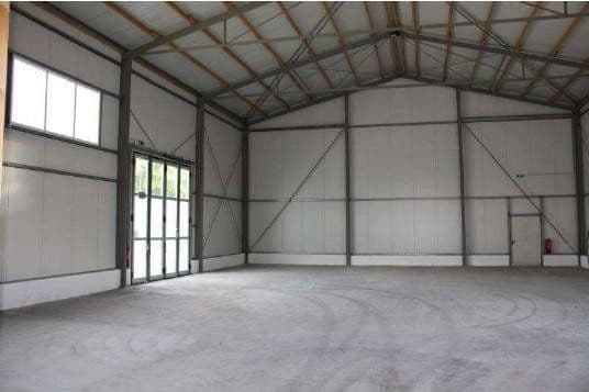 Prodej nebytového prostoru 7.210 m², Arnsberg, Severní Porýní-Vestfálsko Prodej nebytového prostoru 7.210 m², Arnsberg, Severní Porýní-Vestfálsko