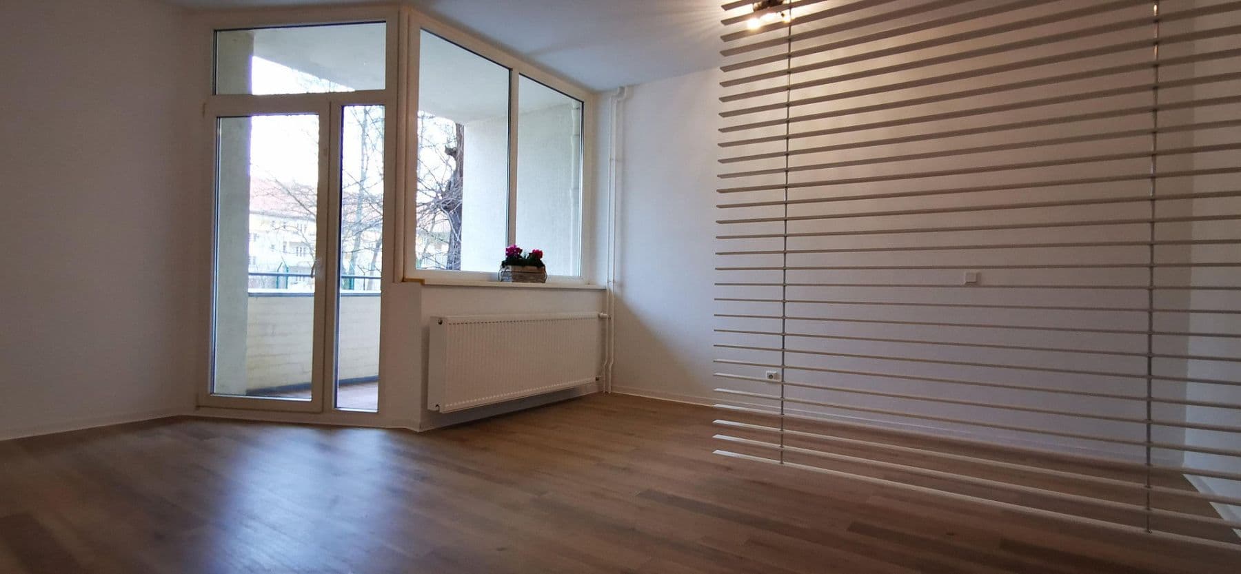 Pronájem bytu 1+1 38 m², Berlin, Berlín Pronájem bytu 1+1 38 m², Berlin, Berlín
