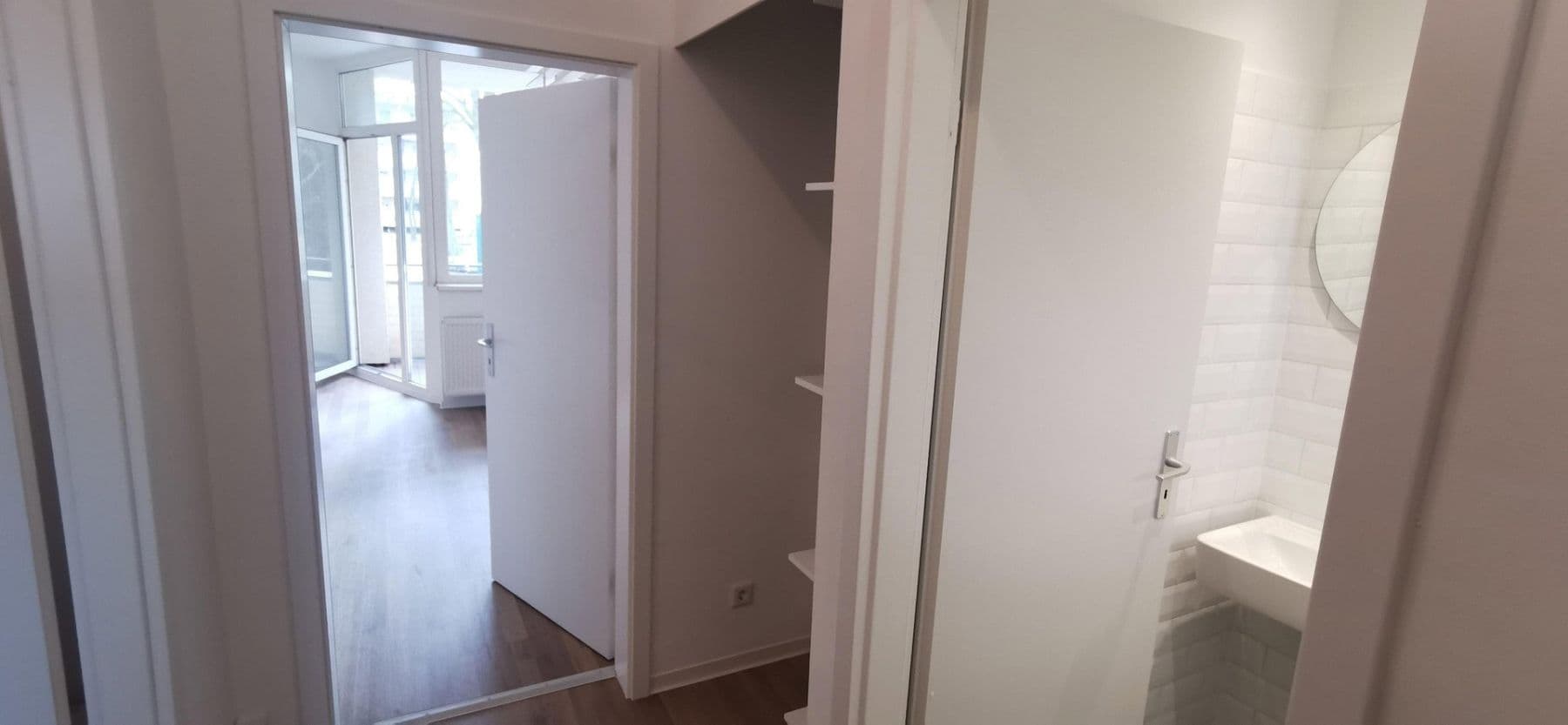 Pronájem bytu 1+1 38 m², Berlin, Berlín Pronájem bytu 1+1 38 m², Berlin, Berlín