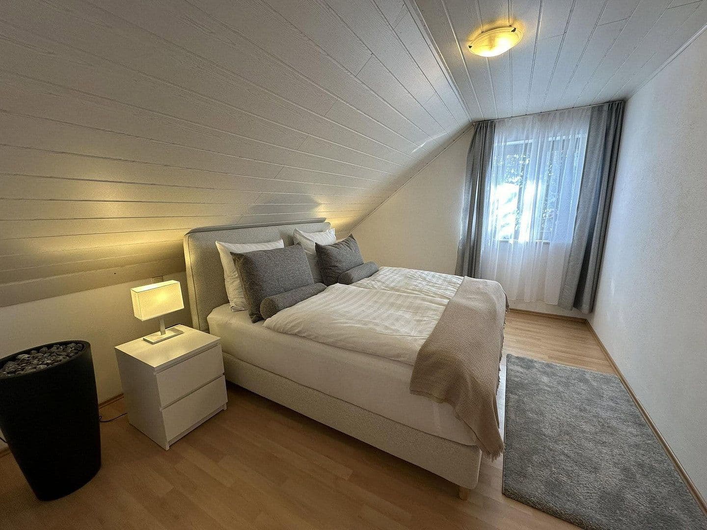 Pronájem bytu 2+1 57 m², Augsburg, Bavorsko Pronájem bytu 2+1 57 m², Augsburg, Bavorsko