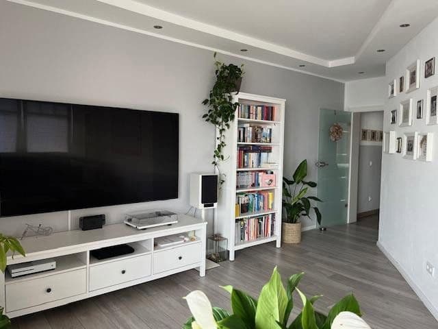 Pronájem bytu 3+1 90 m², Bielefeld, Severní Porýní-Vestfálsko Pronájem bytu 3+1 90 m², Bielefeld, Severní Porýní-Vestfálsko
