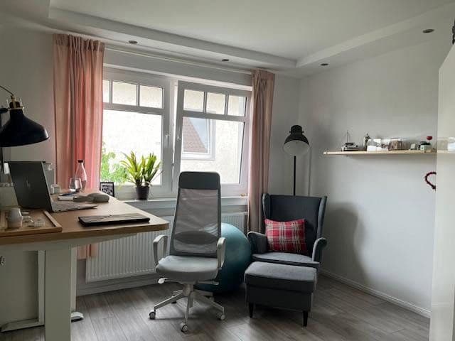 Pronájem bytu 3+1 90 m², Bielefeld, Severní Porýní-Vestfálsko Pronájem bytu 3+1 90 m², Bielefeld, Severní Porýní-Vestfálsko