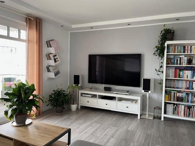 Pronájem bytu 3+1 90 m², Bielefeld, Severní Porýní-Vestfálsko Pronájem bytu 3+1 90 m², Bielefeld, Severní Porýní-Vestfálsko