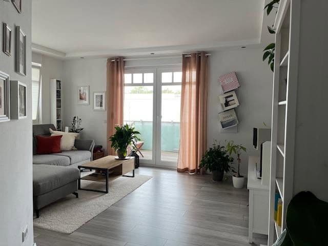 Pronájem bytu 3+1 90 m², Bielefeld, Severní Porýní-Vestfálsko Pronájem bytu 3+1 90 m², Bielefeld, Severní Porýní-Vestfálsko