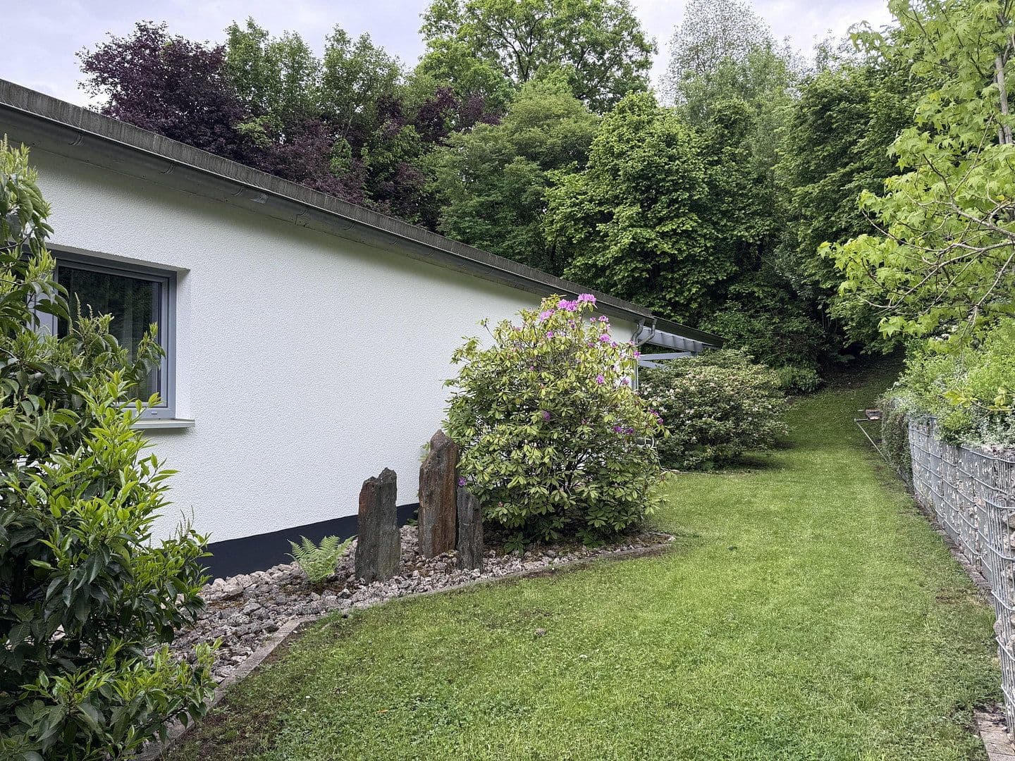 Prodej domu 300 m², pozemek 3.000 m², Zweibrücken, Porýní-Falc Prodej domu 300 m², pozemek 3.000 m², Zweibrücken, Porýní-Falc