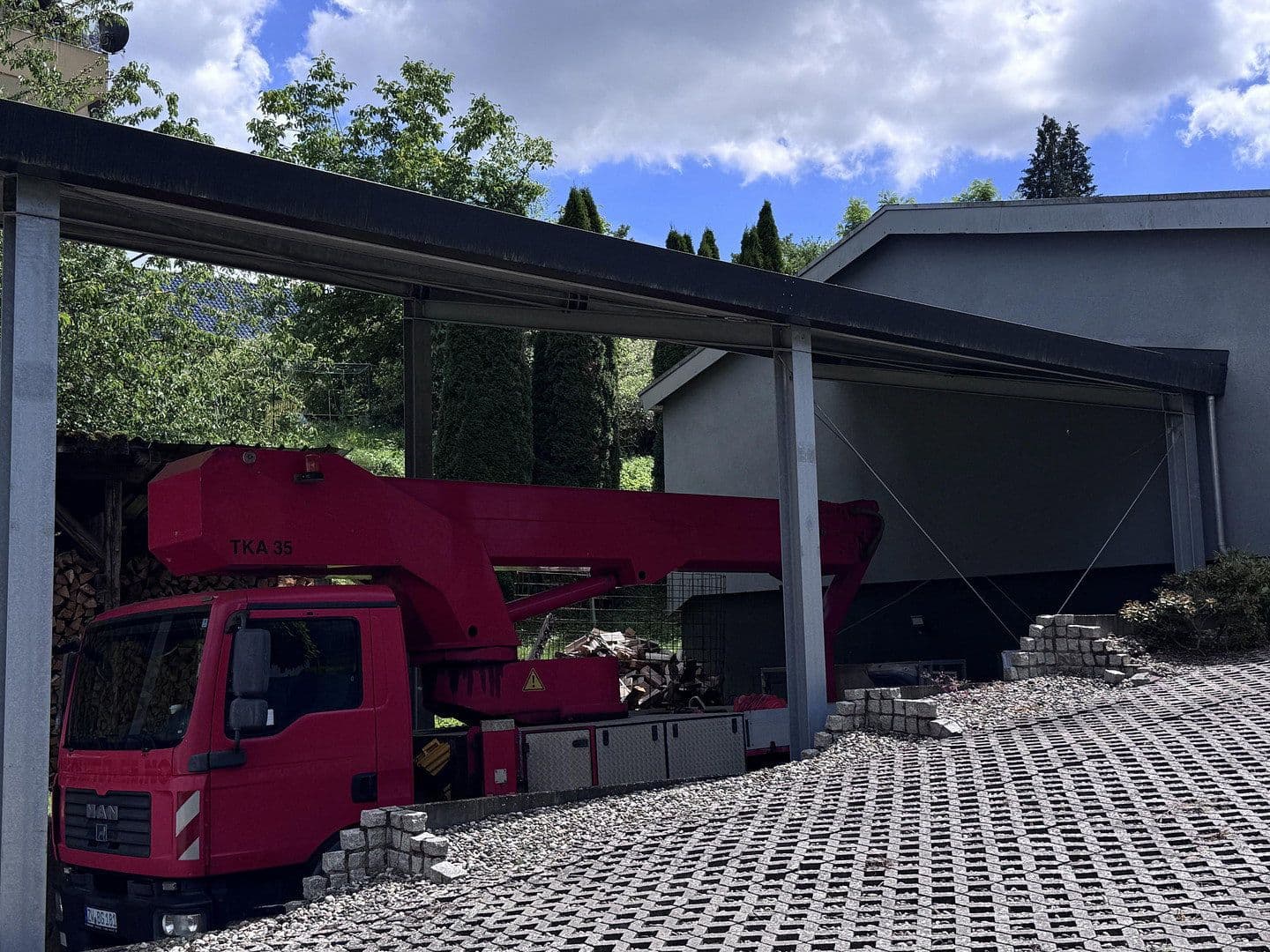 Prodej domu 300 m², pozemek 3.000 m², Zweibrücken, Porýní-Falc Prodej domu 300 m², pozemek 3.000 m², Zweibrücken, Porýní-Falc