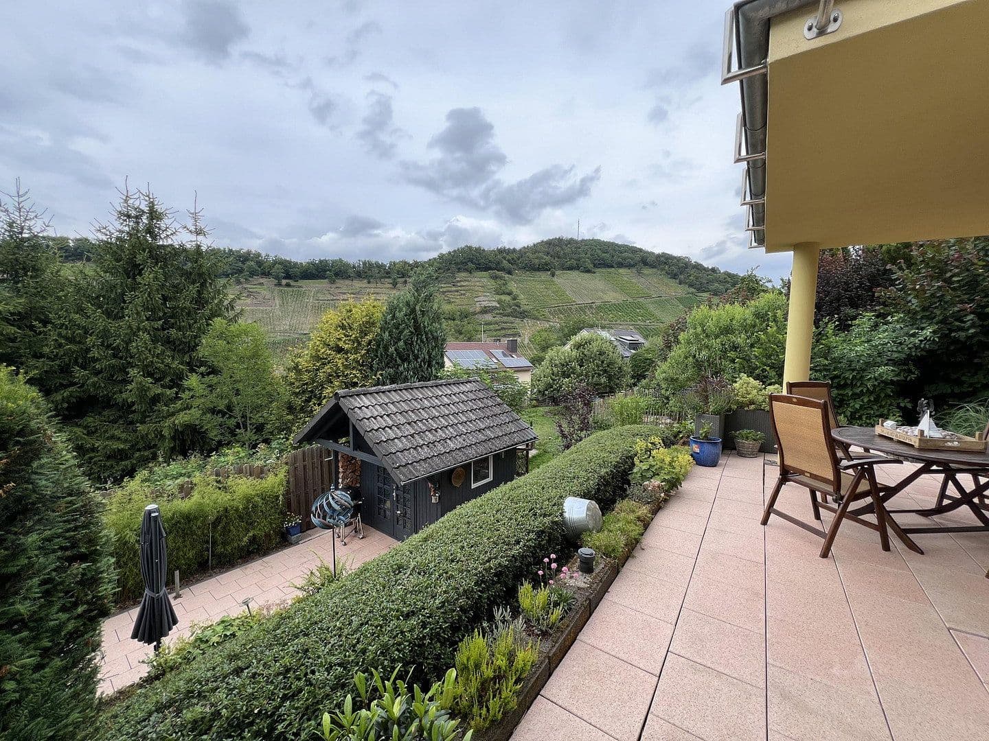 Prodej domu 143 m², pozemek 331 m², Obernhof, Porýní-Falc Prodej domu 143 m², pozemek 331 m², Obernhof, Porýní-Falc