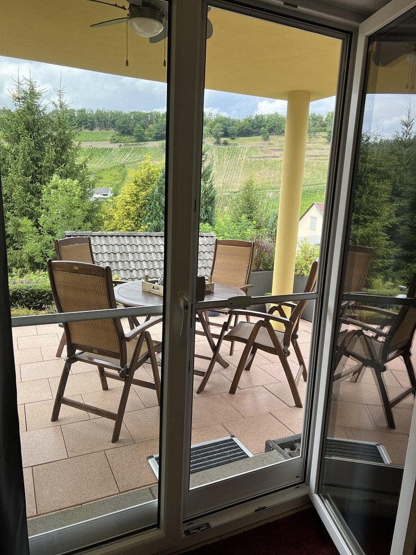 Prodej domu 143 m², pozemek 331 m², Obernhof, Porýní-Falc Prodej domu 143 m², pozemek 331 m², Obernhof, Porýní-Falc