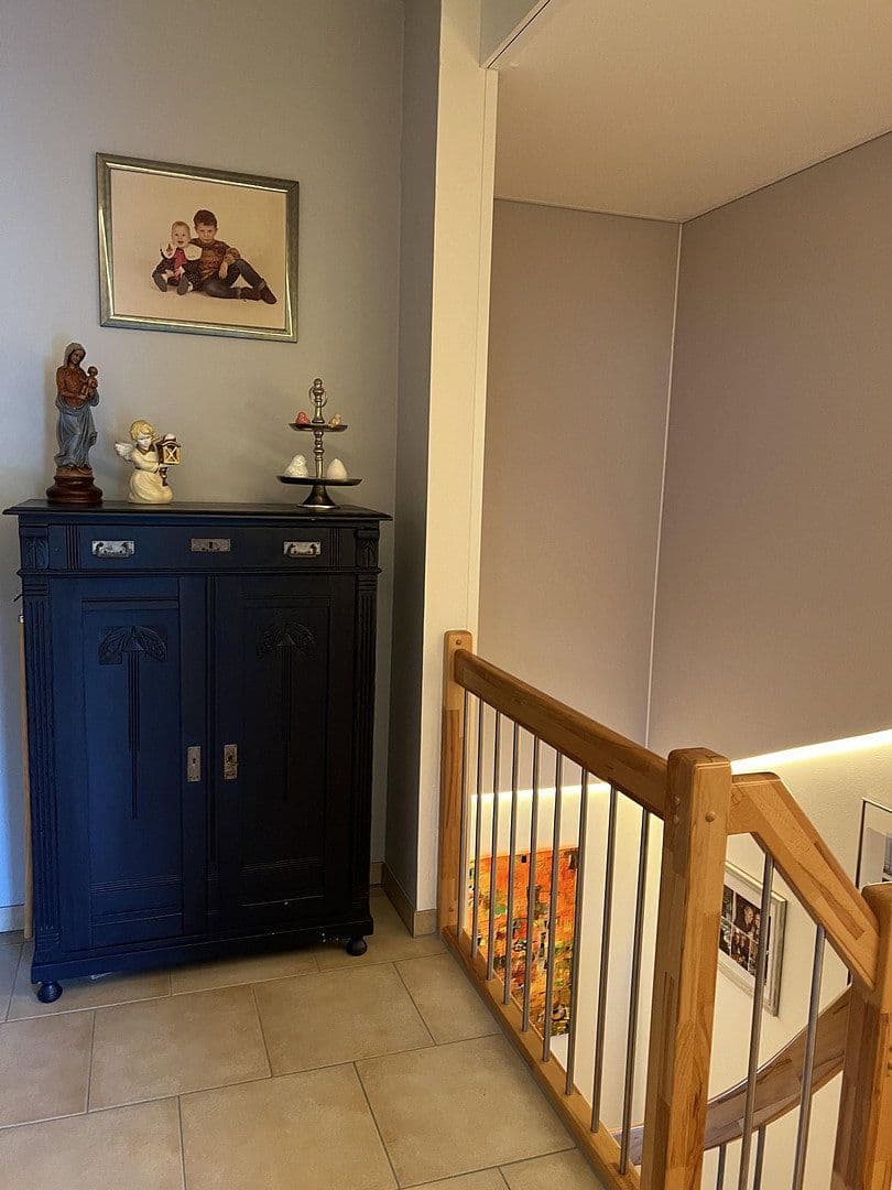 Prodej domu 143 m², pozemek 331 m², Obernhof, Porýní-Falc Prodej domu 143 m², pozemek 331 m², Obernhof, Porýní-Falc