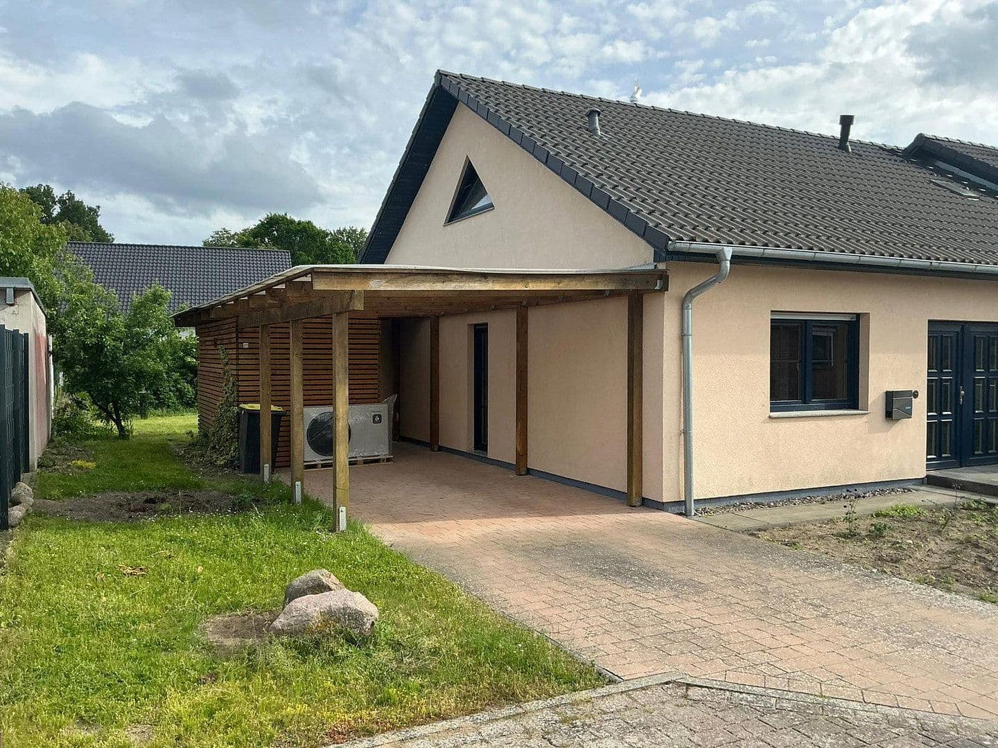 Prodej domu 100 m², pozemek 494 m², Jabel, Mecklenburg-Vorpommern Prodej domu 100 m², pozemek 494 m², Jabel, Mecklenburg-Vorpommern