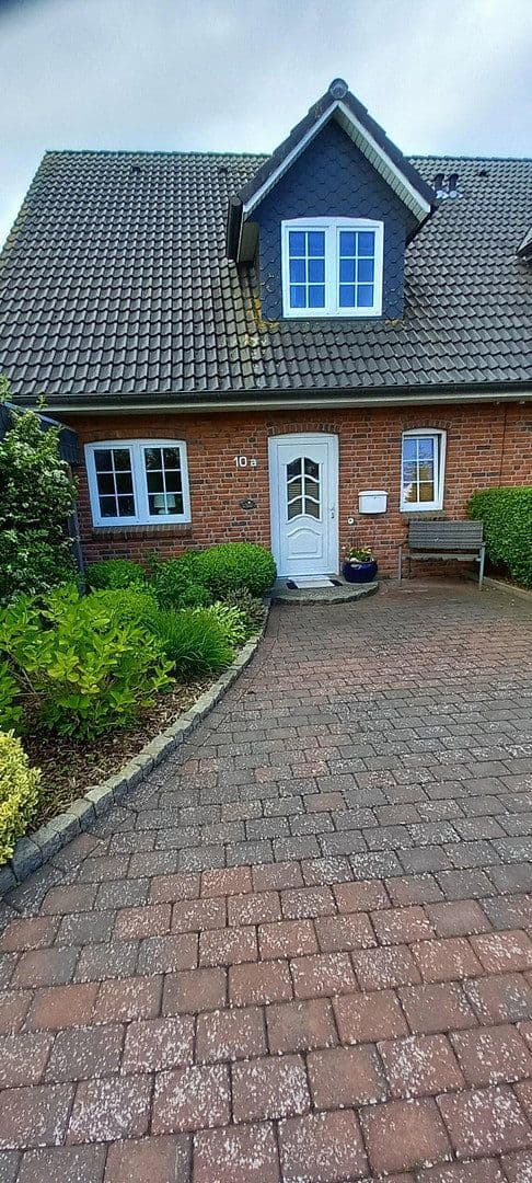 Prodej domu 135 m², pozemek 376 m², Westerholz, Šlesvicko-Holštýnsko Prodej domu 135 m², pozemek 376 m², Westerholz, Šlesvicko-Holštýnsko