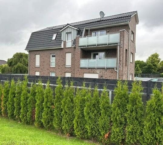 Pronájem bytu 3+1 107 m², An der alten Bundesstraße 8, Schortens, Dolní Sasko Pronájem bytu 3+1 107 m², An der alten Bundesstraße 8, Schortens, Dolní Sasko