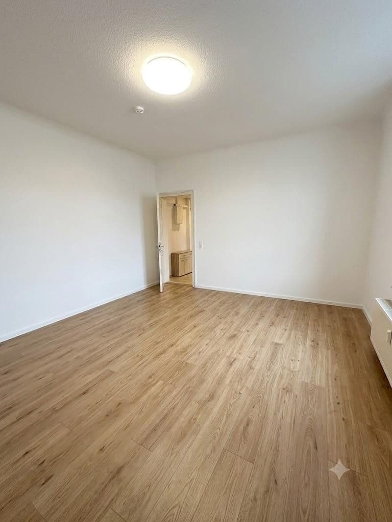 Pronájem bytu 4+1 110 m², Brandenburg an der Havel, Braniborsko Pronájem bytu 4+1 110 m², Brandenburg an der Havel, Braniborsko