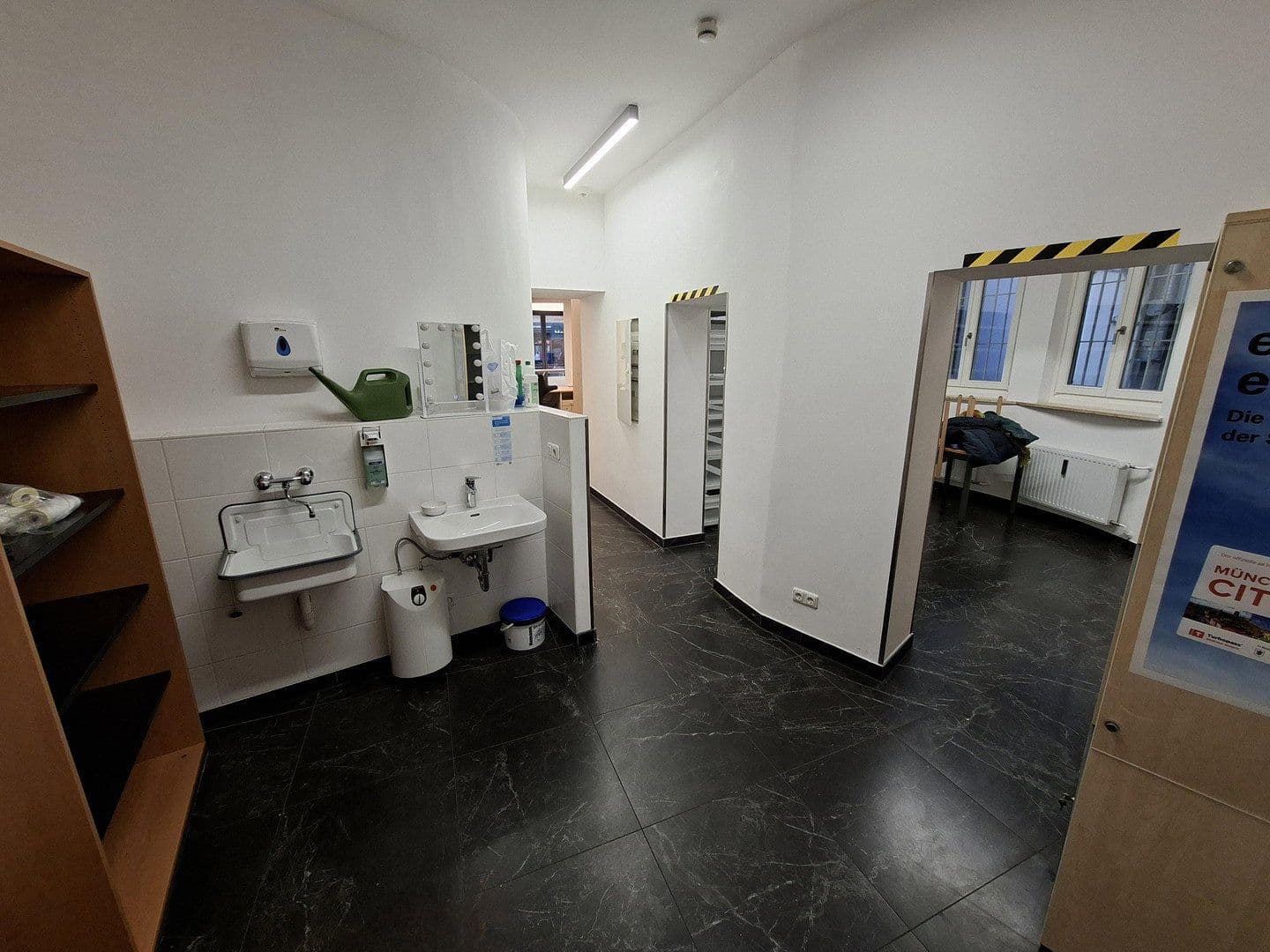Pronájem kanceláře 271 m², Luisenstr. 1, München, Bavorsko Pronájem kanceláře 271 m², Luisenstr. 1, München, Bavorsko