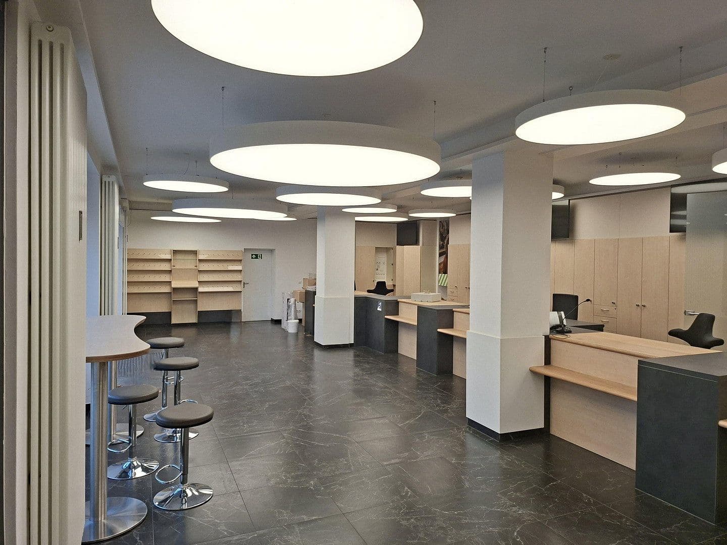 Pronájem kanceláře 271 m², Luisenstr. 1, München, Bavorsko Pronájem kanceláře 271 m², Luisenstr. 1, München, Bavorsko