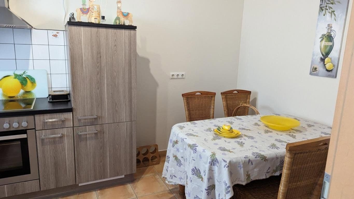 Pronájem bytu 2+1 60 m², Fenner Straße 5a, Saarbrücken, Země Sársko Pronájem bytu 2+1 60 m², Fenner Straße 5a, Saarbrücken, Země Sársko