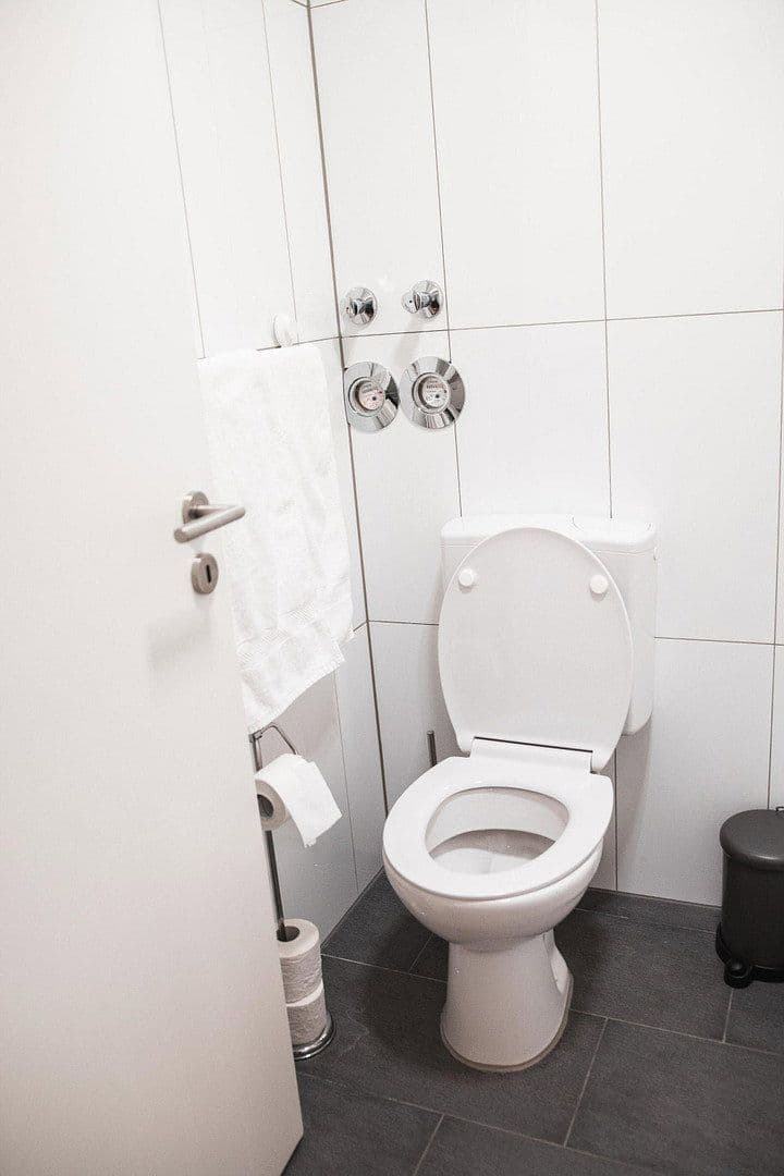 Pronájem bytu 1+1 35 m², Goethestraße 6, Heidelberg, Bádensko-Württembersko Pronájem bytu 1+1 35 m², Goethestraße 6, Heidelberg, Bádensko-Württembersko