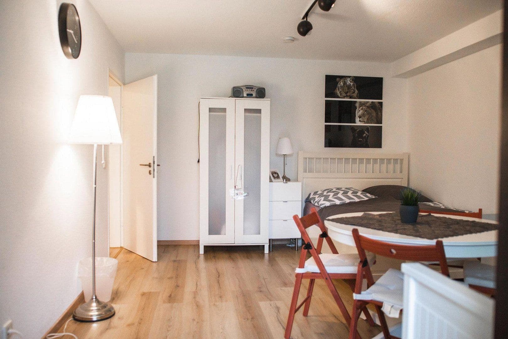 Pronájem bytu 1+1 35 m², Goethestraße 6, Heidelberg, Bádensko-Württembersko Pronájem bytu 1+1 35 m², Goethestraße 6, Heidelberg, Bádensko-Württembersko
