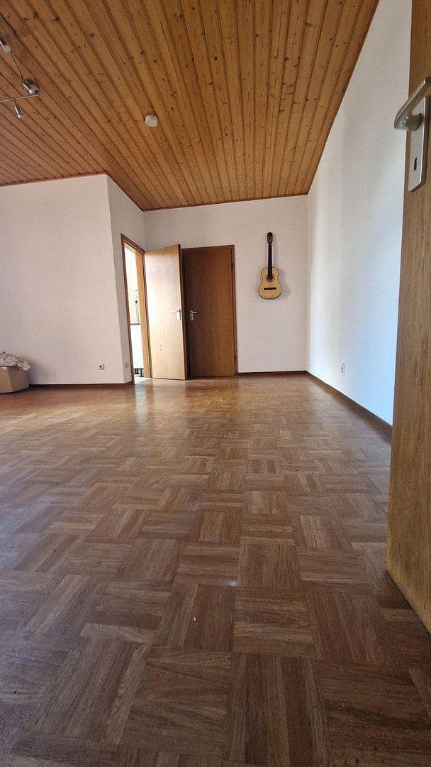 Pronájem bytu 1+1 30 m², Trier, Porýní-Falc Pronájem bytu 1+1 30 m², Trier, Porýní-Falc