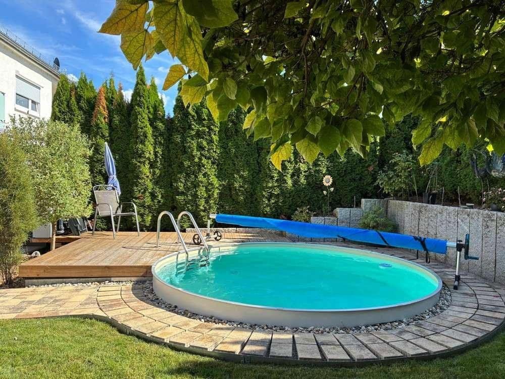 Prodej domu 146 m², pozemek 369 m², Danziger Straße 24, Heilbronn, Bádensko-Württembersko Prodej domu 146 m², pozemek 369 m², Danziger Straße 24, Heilbronn, Bádensko-Württembersko