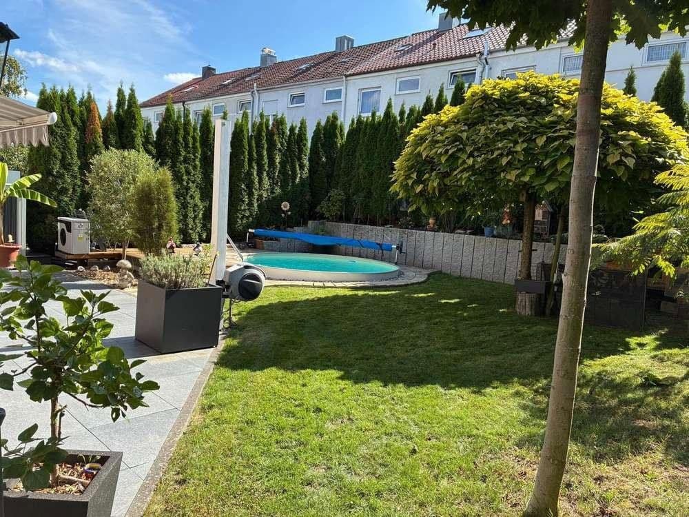 Prodej domu 146 m², pozemek 369 m², Danziger Straße 24, Heilbronn, Bádensko-Württembersko Prodej domu 146 m², pozemek 369 m², Danziger Straße 24, Heilbronn, Bádensko-Württembersko