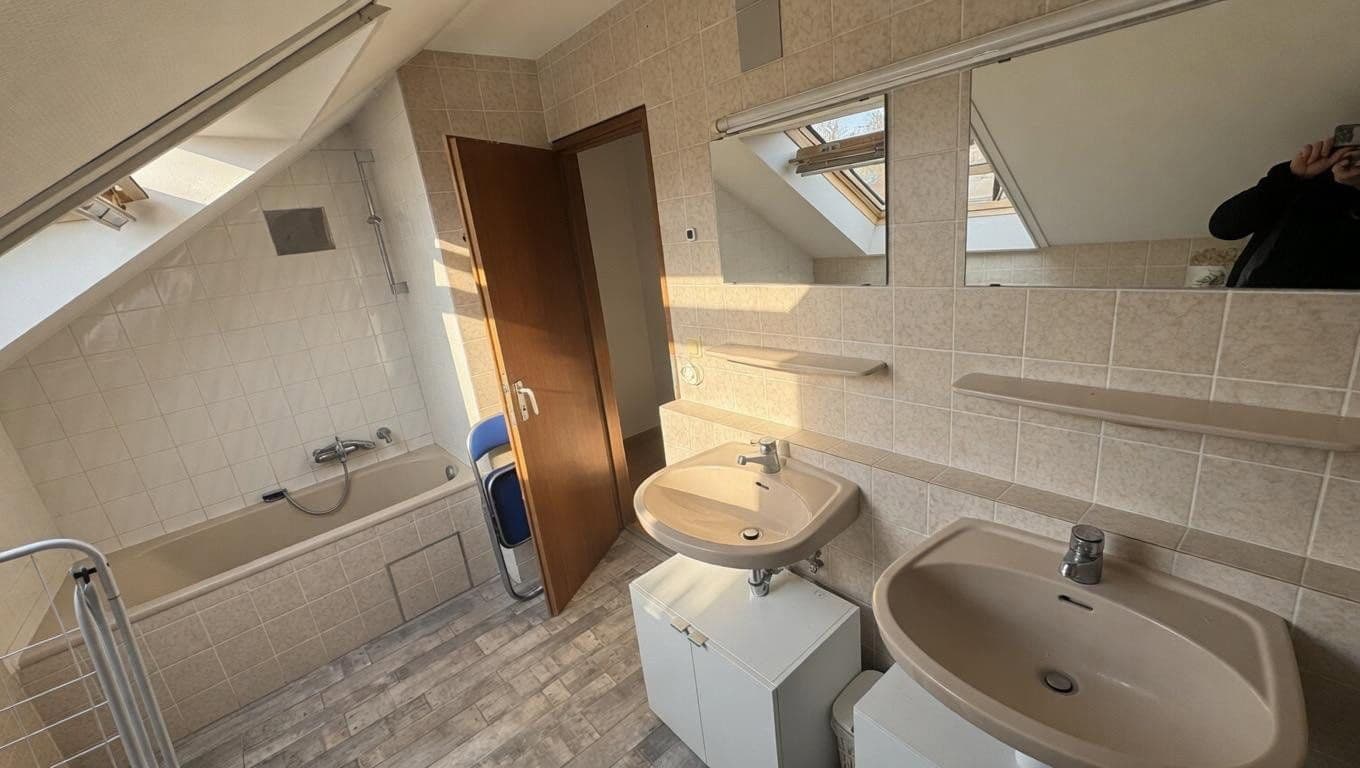 Prodej bytu 2+1 62 m², Rilkestraße 37, Reutlingen, Bádensko-Württembersko Prodej bytu 2+1 62 m², Rilkestraße 37, Reutlingen, Bádensko-Württembersko