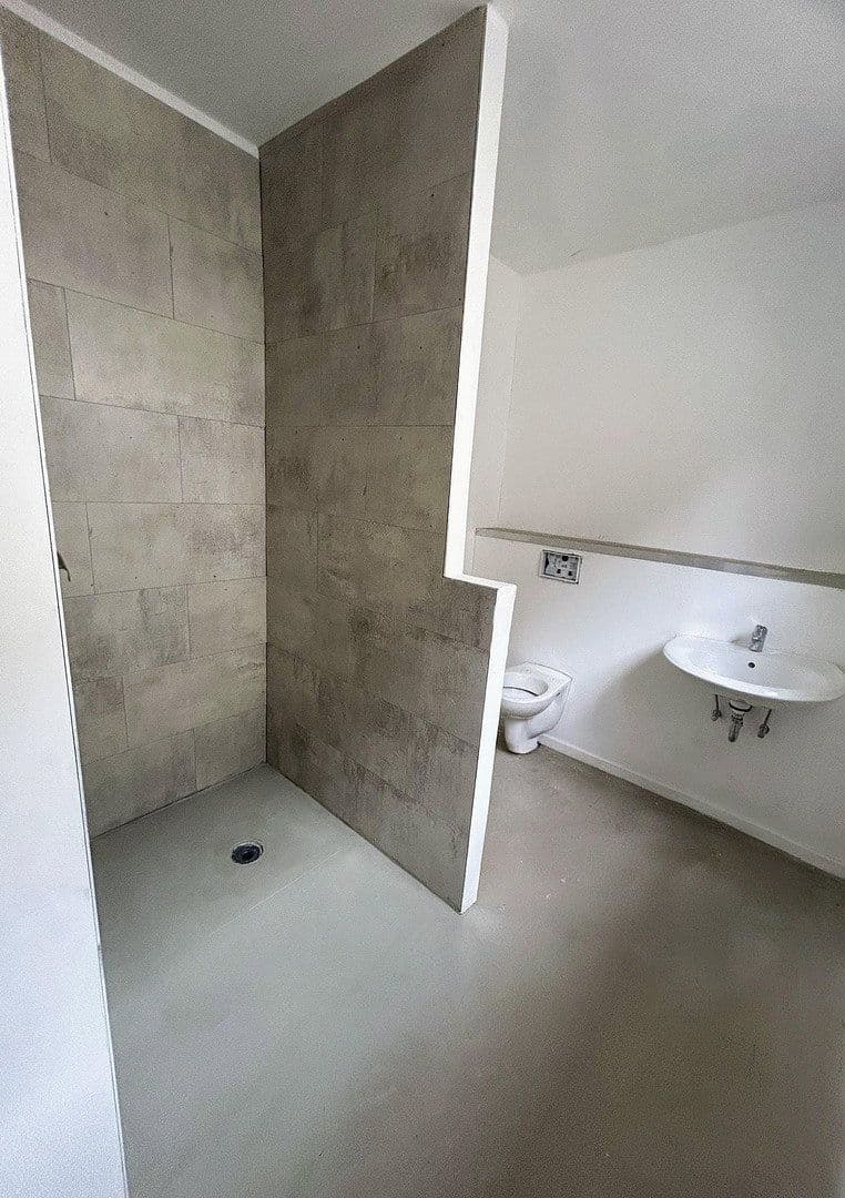 Pronájem bytu 7+1 170 m², Pfungstadt, Hessen Pronájem bytu 7+1 170 m², Pfungstadt, Hessen