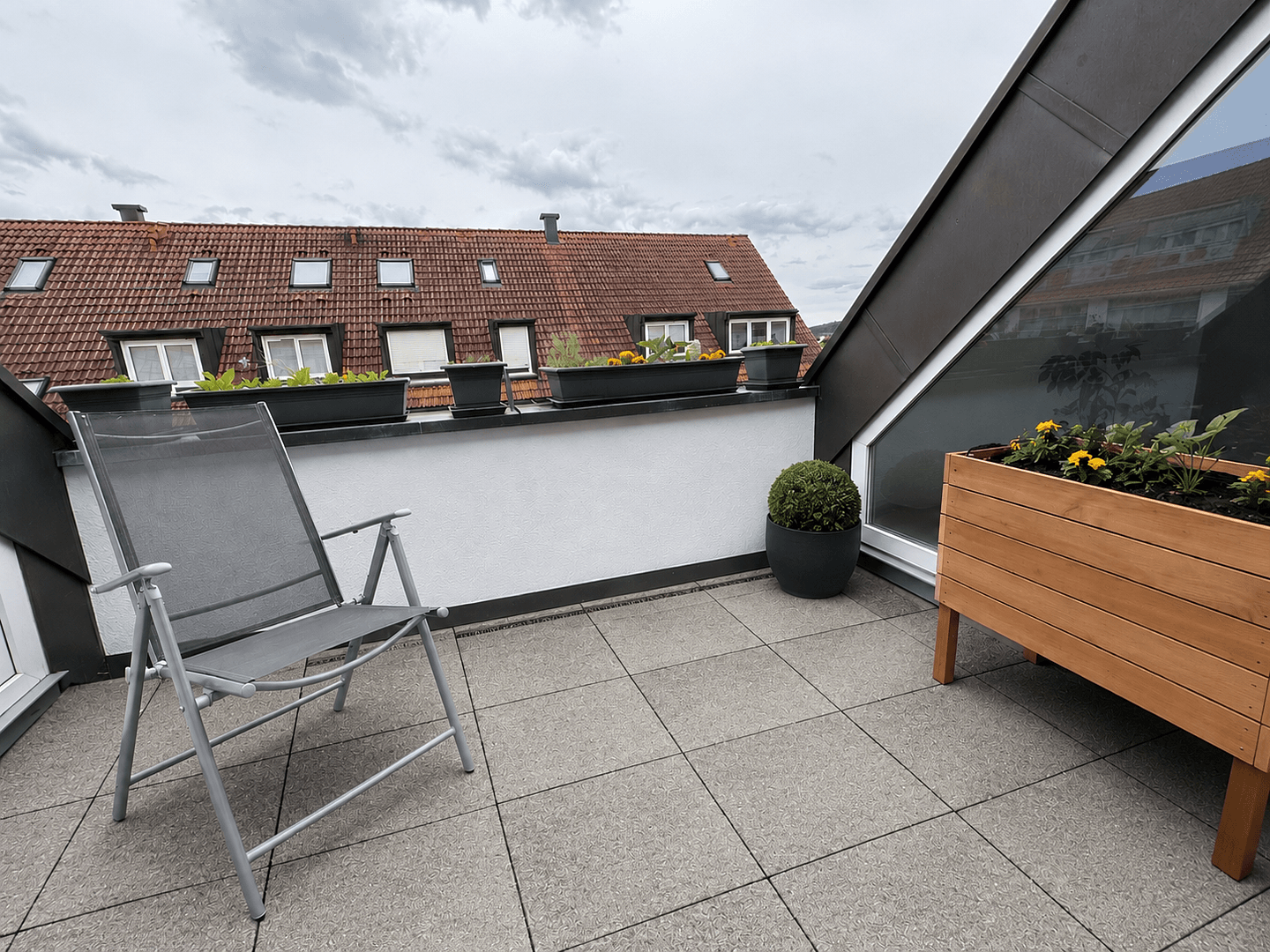 Pronájem bytu 3+kk 84 m², Leinfelden-Echterdingen, Bádensko-Württembersko Pronájem bytu 3+kk 84 m², Leinfelden-Echterdingen, Bádensko-Württembersko