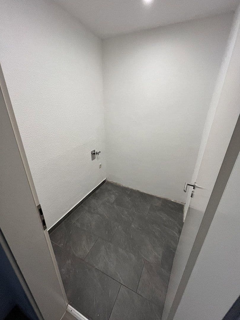 Pronájem bytu 3+1 78 m², Kolpingstraße 36, Cvikov, Sasko Pronájem bytu 3+1 78 m², Kolpingstraße 36, Cvikov, Sasko