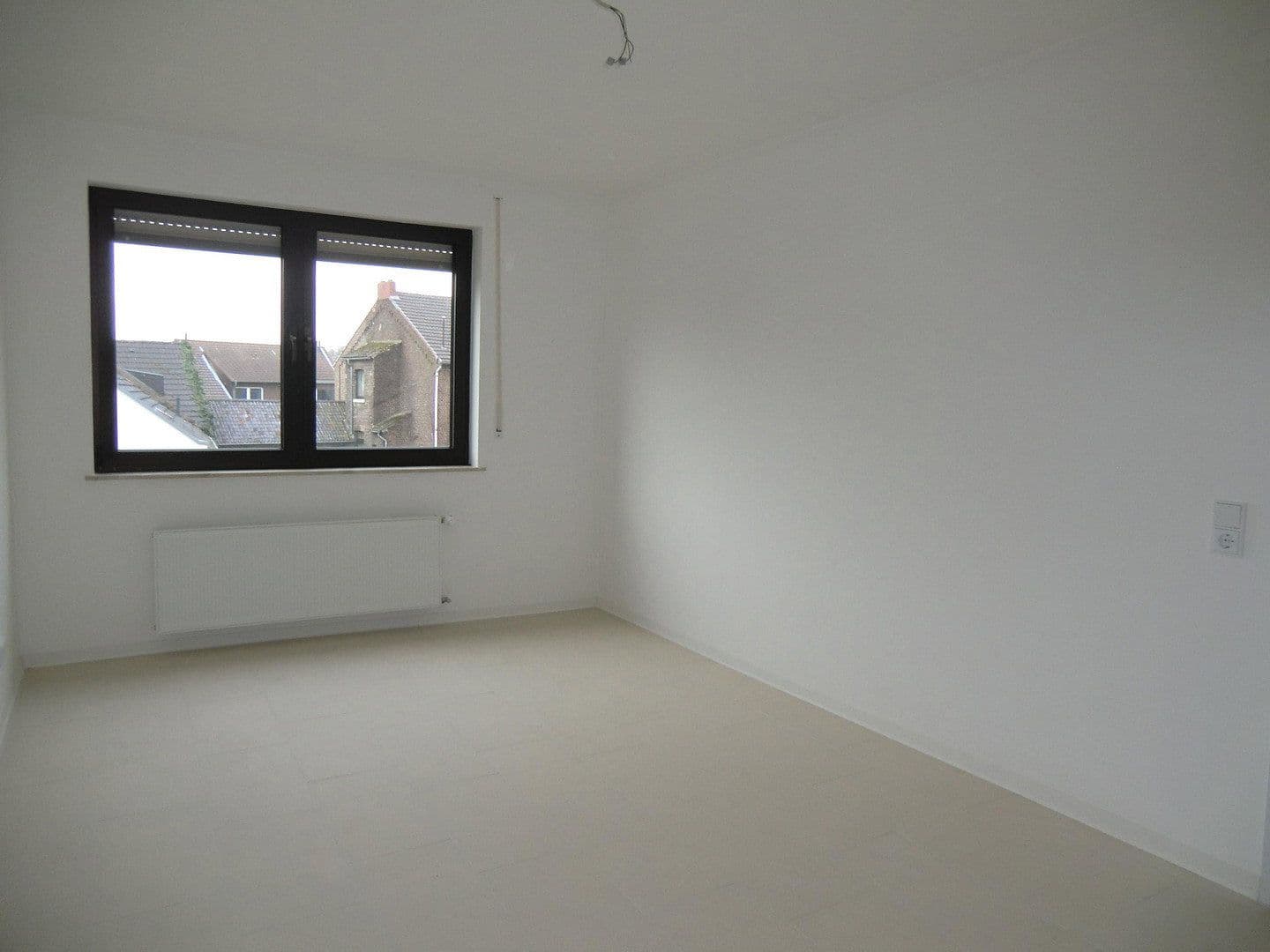 Pronájem bytu 3+1 89 m², Barrensteinstrasse 4-6, Nörvenich, Severní Porýní-Vestfálsko Pronájem bytu 3+1 89 m², Barrensteinstrasse 4-6, Nörvenich, Severní Porýní-Vestfálsko