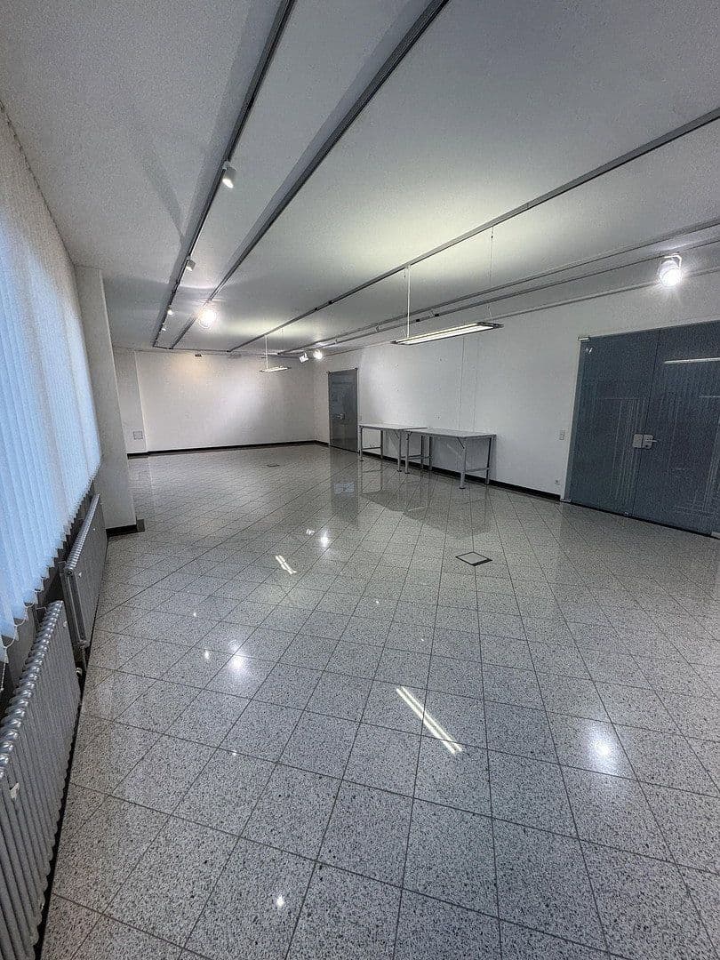 Pronájem kanceláře 210 m², Bürgermeister Graf Ring, Geretsried, Gelting, Bavorsko Pronájem kanceláře 210 m², Bürgermeister Graf Ring, Geretsried, Gelting, Bavorsko