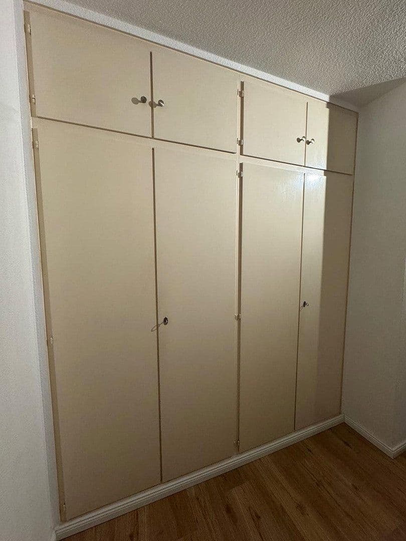 Prodej bytu 4+1 93 m², Hamburg, Hamburg Prodej bytu 4+1 93 m², Hamburg, Hamburg