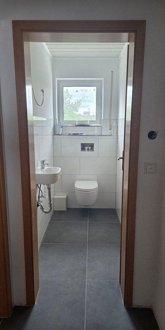 Pronájem bytu 4+1 110 m², Steigstraße 3, Thüngersheim, Bavorsko Pronájem bytu 4+1 110 m², Steigstraße 3, Thüngersheim, Bavorsko