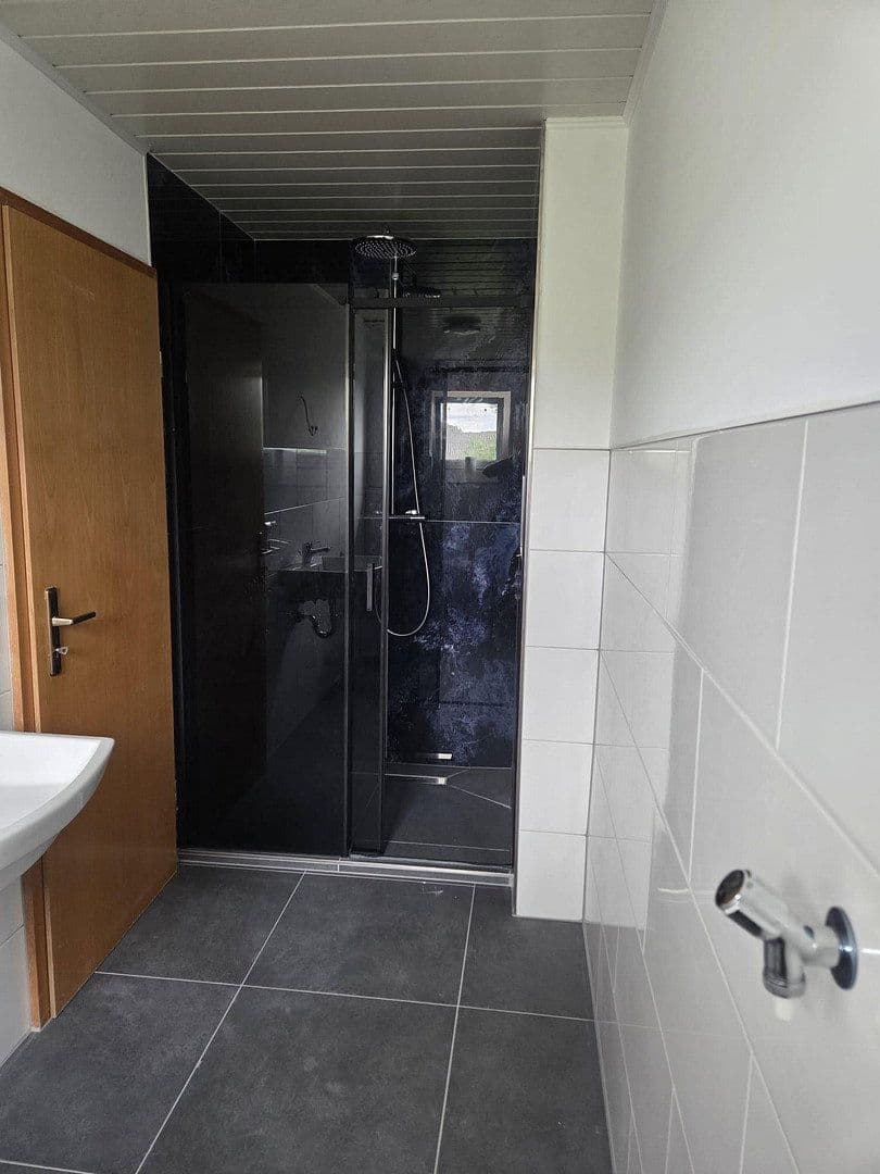 Pronájem bytu 4+1 110 m², Steigstraße 3, Thüngersheim, Bavorsko Pronájem bytu 4+1 110 m², Steigstraße 3, Thüngersheim, Bavorsko