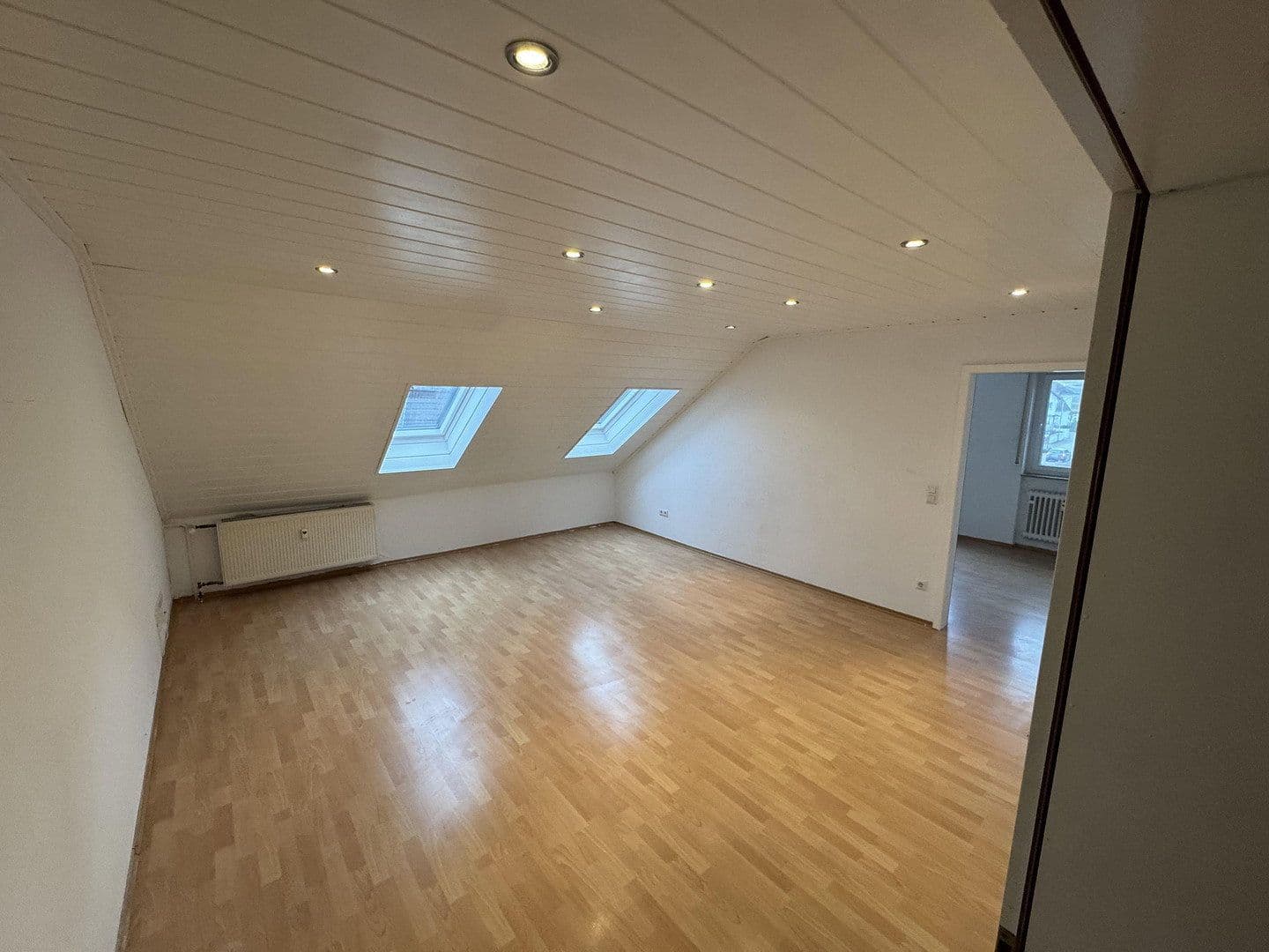 Pronájem bytu 3+1 71 m², Bretzenheim, Porýní-Falc Pronájem bytu 3+1 71 m², Bretzenheim, Porýní-Falc