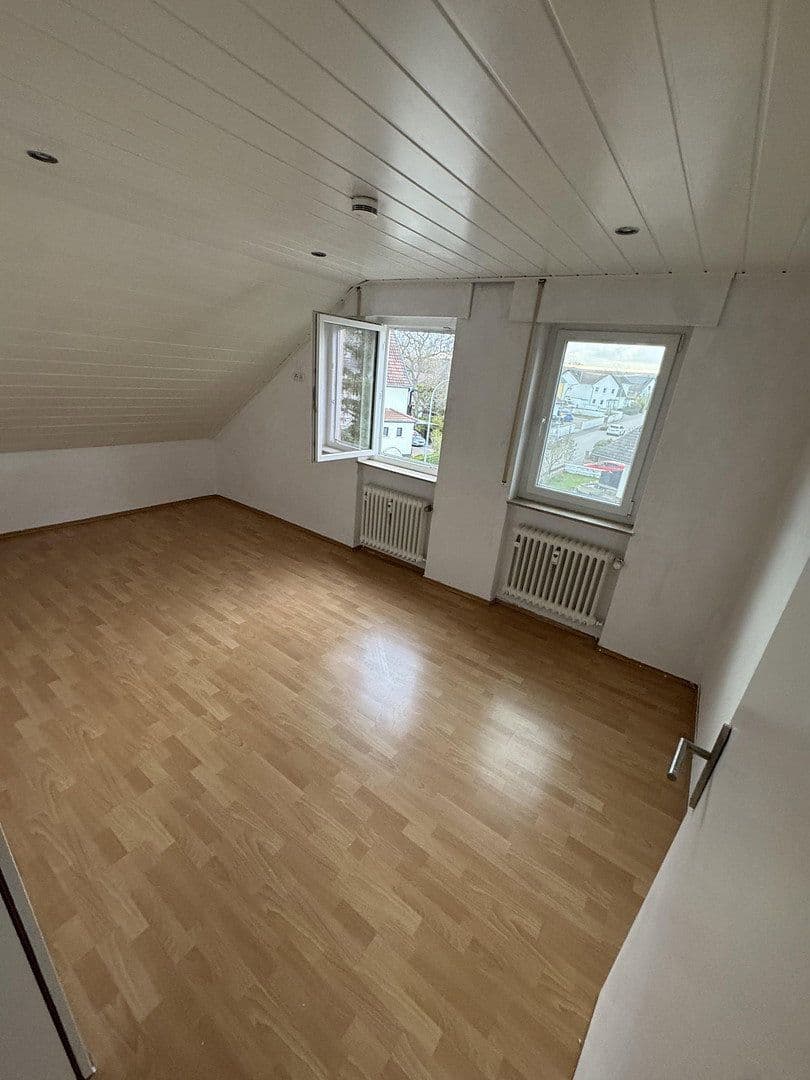 Pronájem bytu 3+1 71 m², Bretzenheim, Porýní-Falc Pronájem bytu 3+1 71 m², Bretzenheim, Porýní-Falc